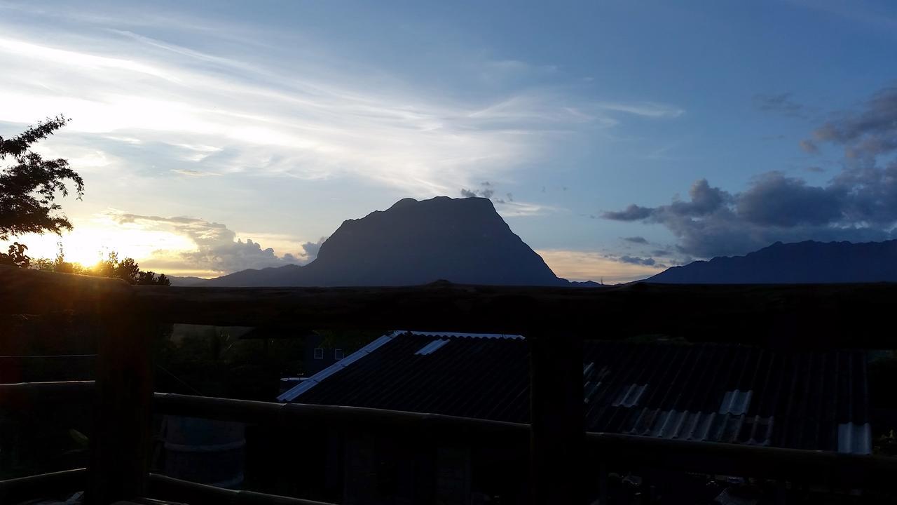 Baan Aingdoi Homestay, Csiangdau Kültér fotó