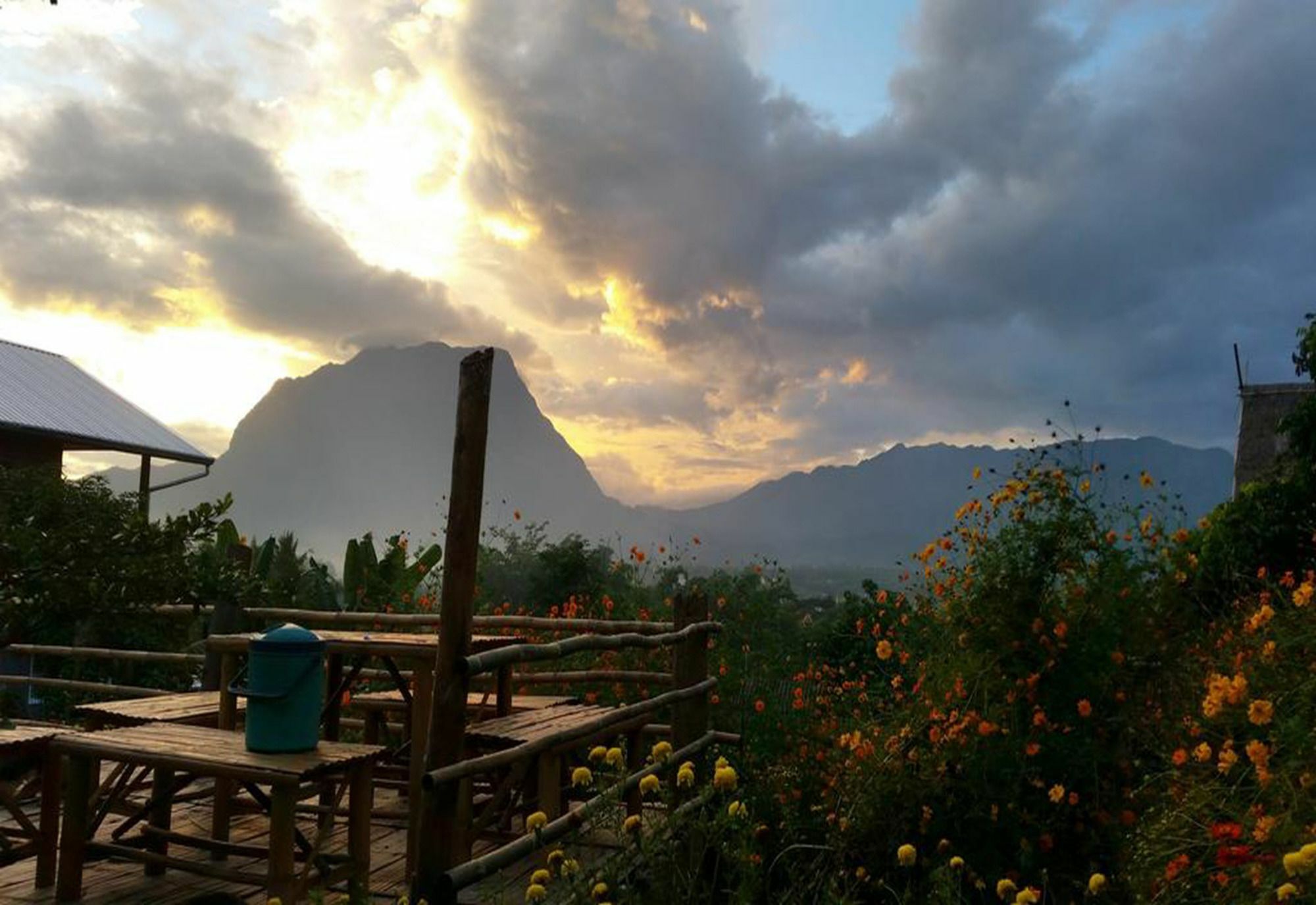 Baan Aingdoi Homestay, Csiangdau Kültér fotó