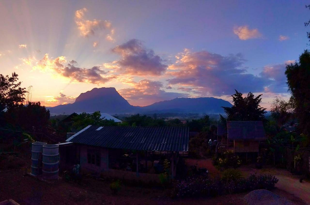Baan Aingdoi Homestay, Csiangdau Szoba fotó